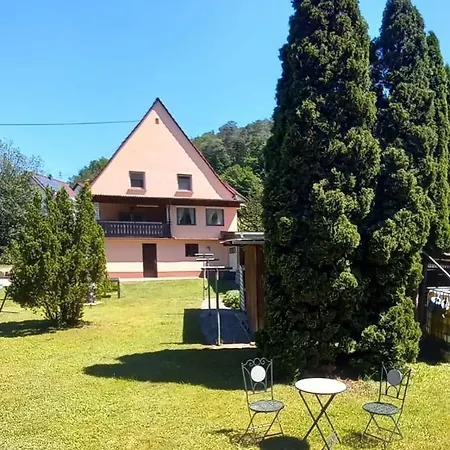 Tremmbach Apartment *